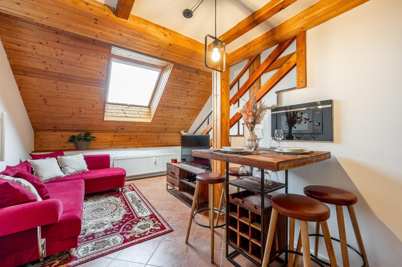 Apartman Mezonet Na Namesti 코시체 외부 사진